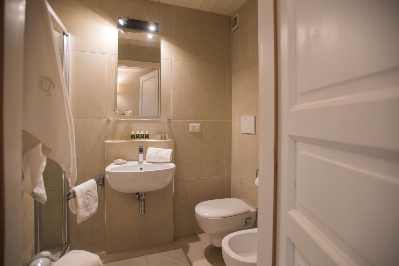 Palazzo Belsanti Bed and Breakfast Lecce Buitenkant foto