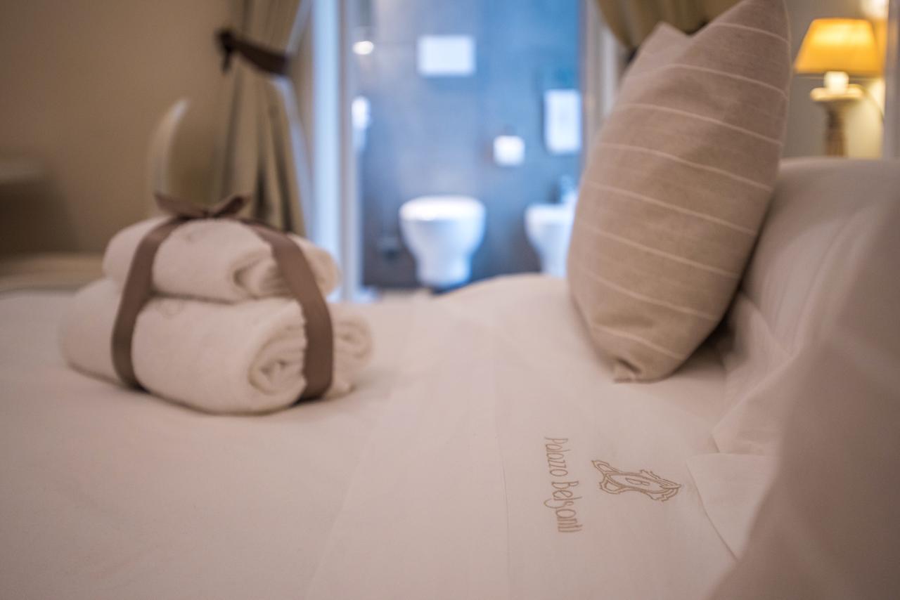 Palazzo Belsanti Bed and Breakfast Lecce Buitenkant foto