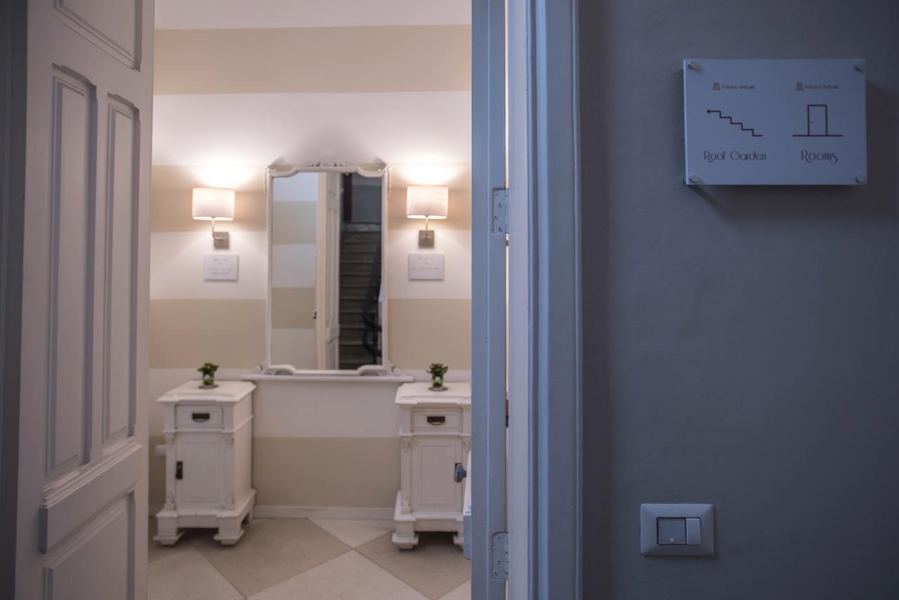 Palazzo Belsanti Bed and Breakfast Lecce Buitenkant foto
